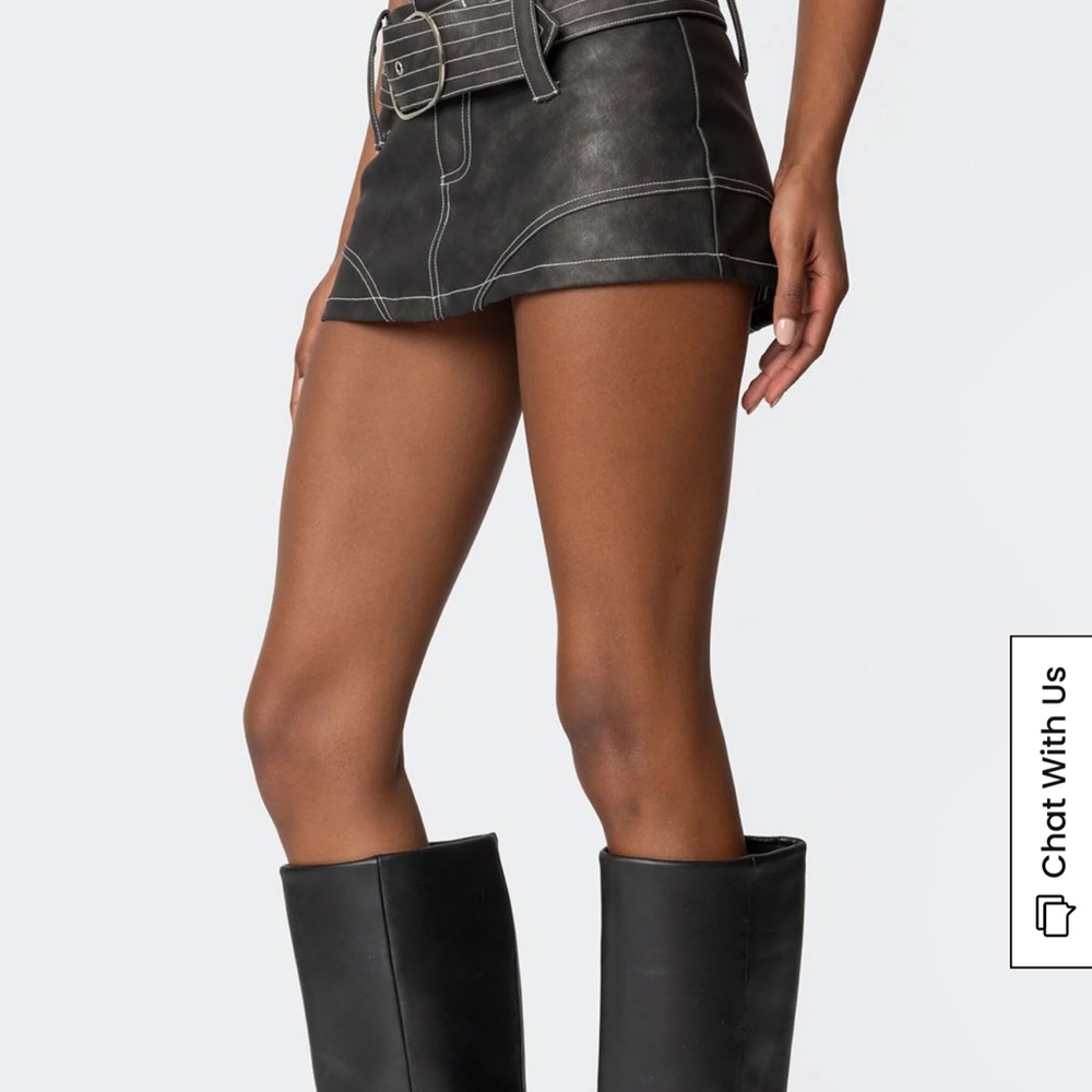Edikted Washed Faux Leather Mini Skort NEW - Picture 7 of 8